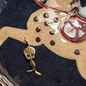 14k gold Tweety with Sapphire eyes Pendant